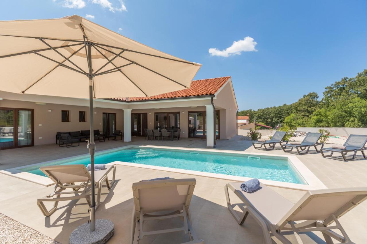 Villa Aria Bibici ภายนอก รูปภาพ